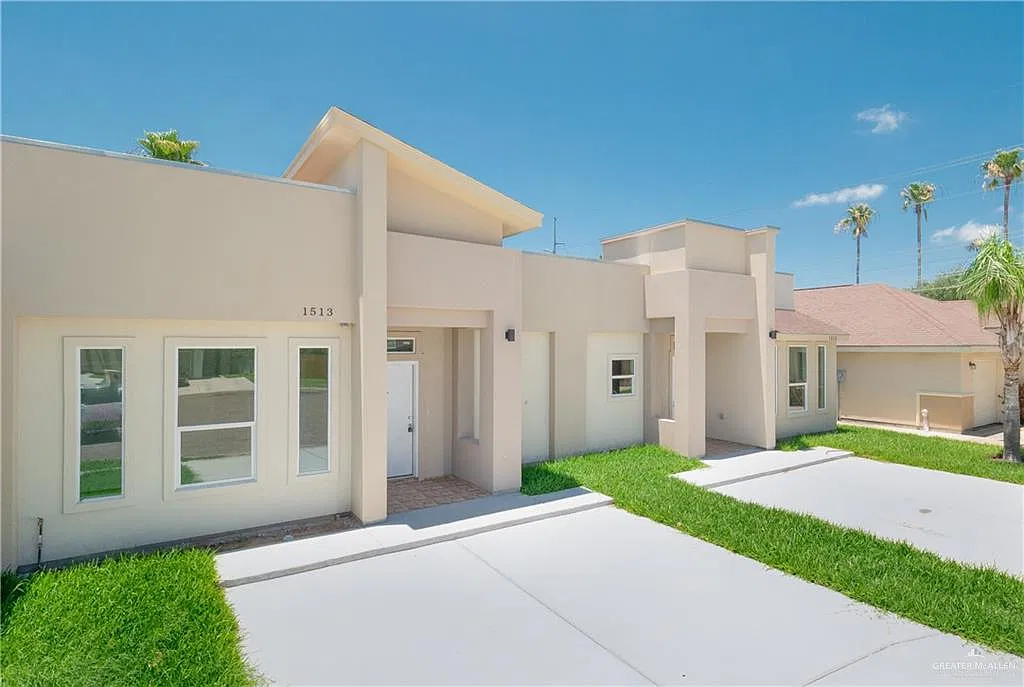 2 bed, 2.0 bath, 1245 sqft, $1,200 — Photo 1