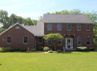 1701 Timberline Dr, Muscatine, IA 52761
