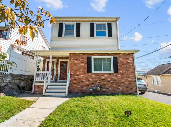 21 Culloden Rd Unit 2, Stamford, CT 06902