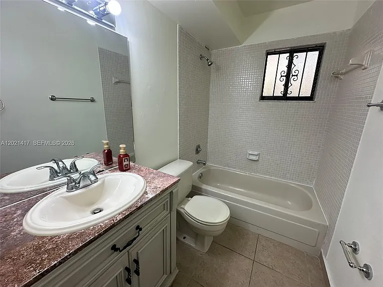 8635 NW 8th St #320 — Photo 6