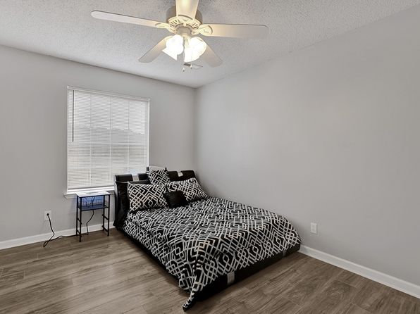 6105 County Road 11 APT D