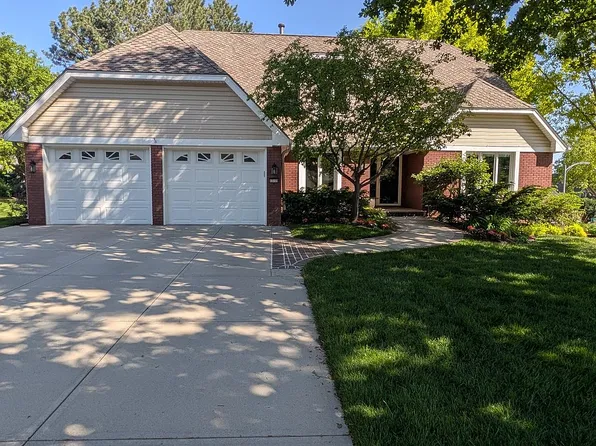 13119 Hamilton St, Omaha, NE 68154