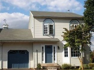 313 Aronimink Dr, Royersford, PA 19468