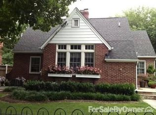 8011 Glenbrook Rd, Bethesda, MD 20814