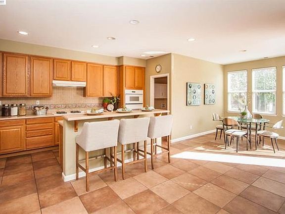2nd image of 5909 Sterling Greens Cir