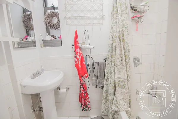 Rented by Nolita Group | media 5