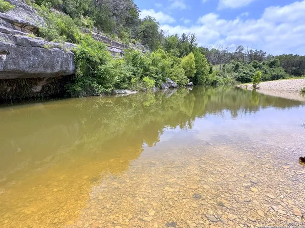 126 Candlin Lane, Blanco, TX 78606