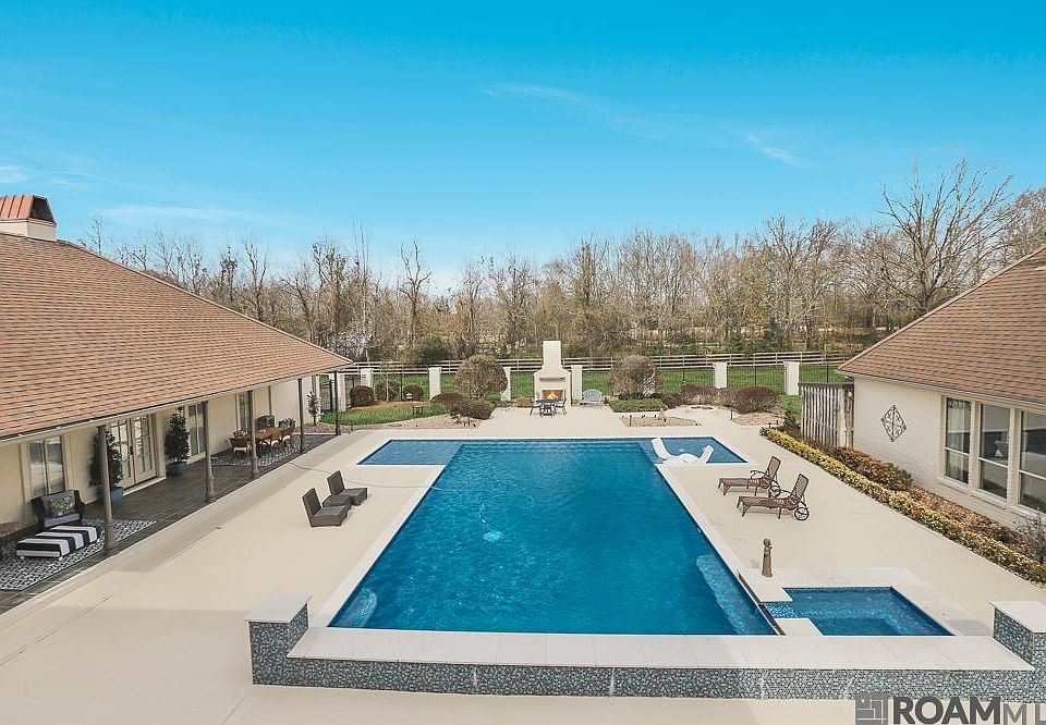 1st image of 14247 Blackwater Rd