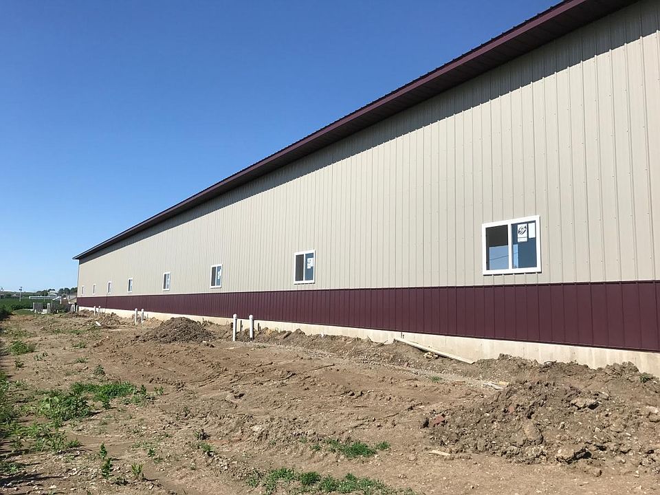 Building Photo 3