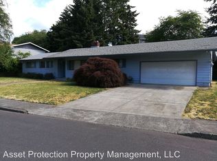 410 SE Walnut Ave, Dallas, OR 97338