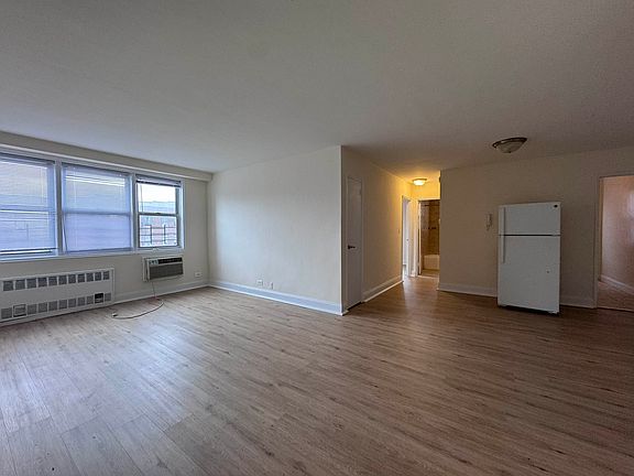 3rd image of 8855 Bay Pkwy APT 5M