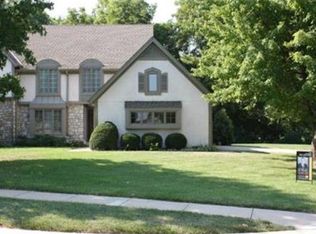 11921 Westgate St, Overland Park, KS 66213
