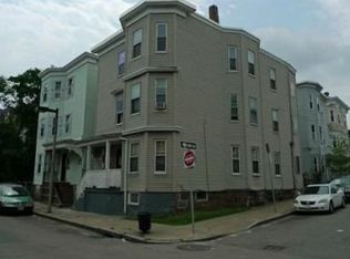 12 Hendry St, Dorchester, MA 02122