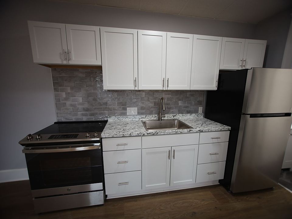 1st image of 15 Orchard St #2-C