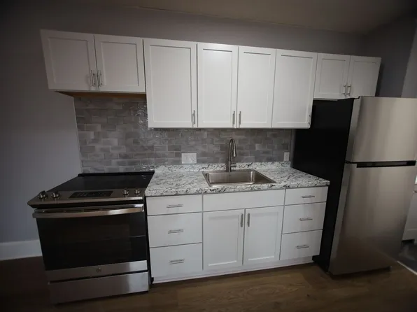 15 Orchard Street, 15 Orchard St #2-C, Pittsfield, MA 01201