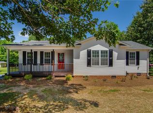 4664 Beau Ct, Trinity, NC 27370