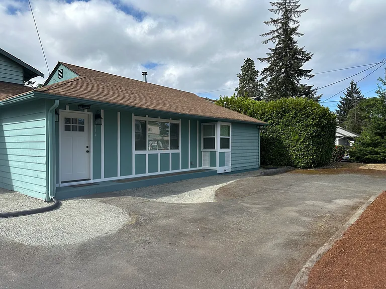 6514 Steilacoom Blvd SW — Photo 9