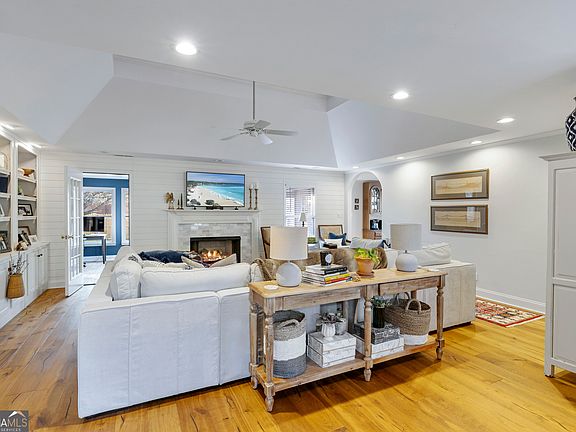 2nd image of 1 Tall Pines Ter NW