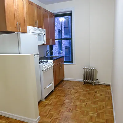 Rented by City & Suburban | media 6