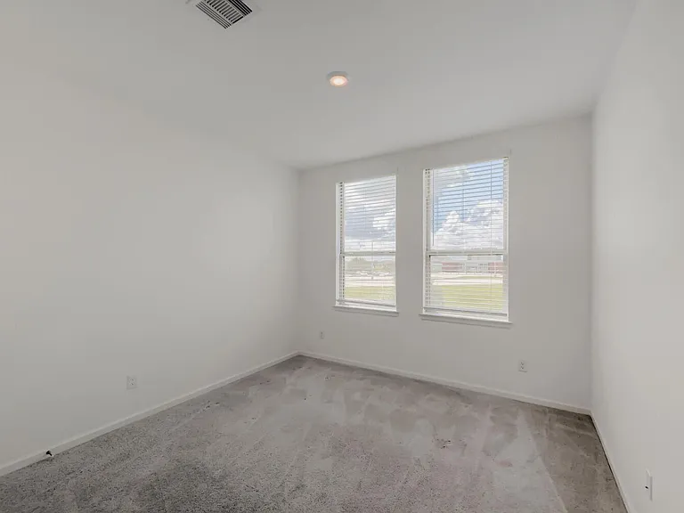 4146 Balboa Dr — Photo 17