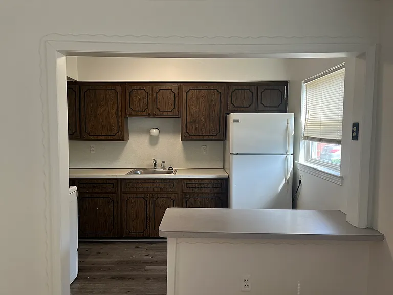 21319 Kingsville St #102 — Photo 2