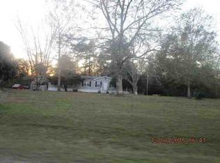 28 S Fork Dr, Carriere, MS 39426