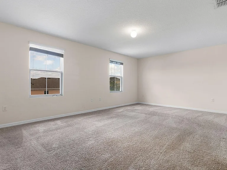 104 Country Walk Cir — Photo 26