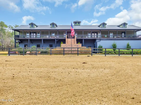 240 Green Bay Road NW, Ocean Isle Beach, NC 28469