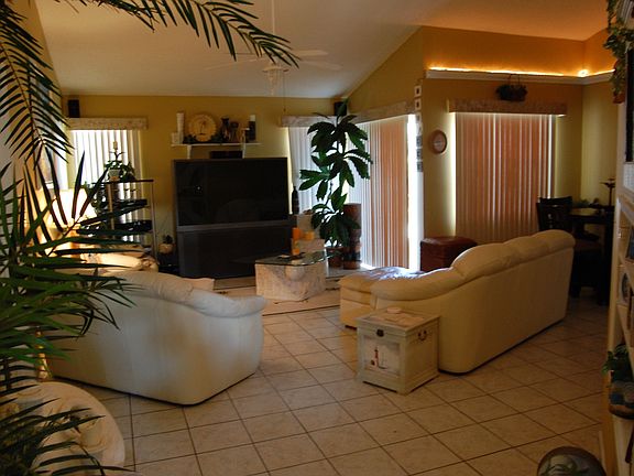 Living rm
