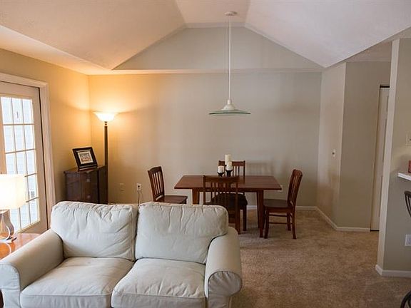 4th image of 1644 Weatherstone Dr