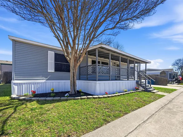 714 Parkview Dr, Forney, TX 75126