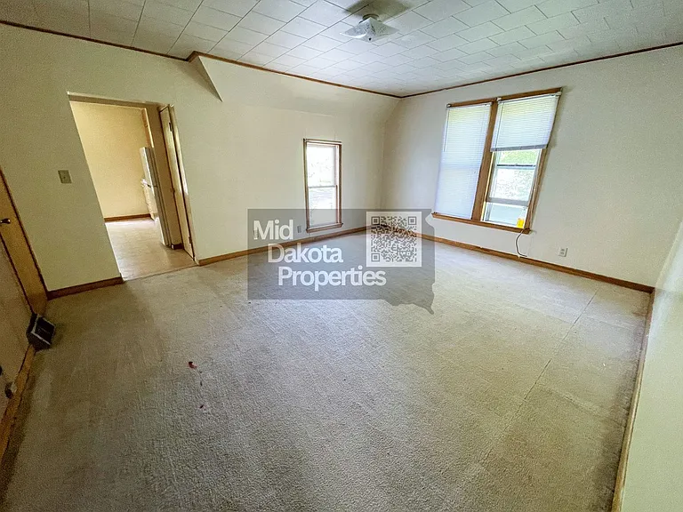 510 W 4th Ave — Photo 3