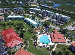 407 Bouchelle Dr APT 301, New Smyrna Beach, FL 32169