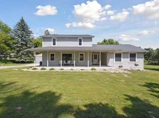 3581 Perry Lake Rd, Ortonville, MI 48462