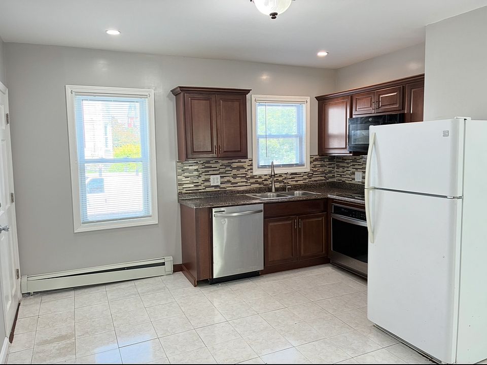 Open Kitchen