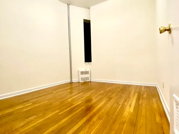 408 East 83rd Street image 18 of 23