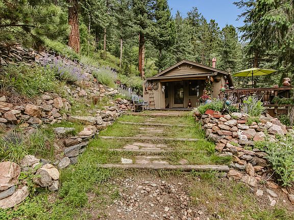 2nd image of 249 Mesa Dr