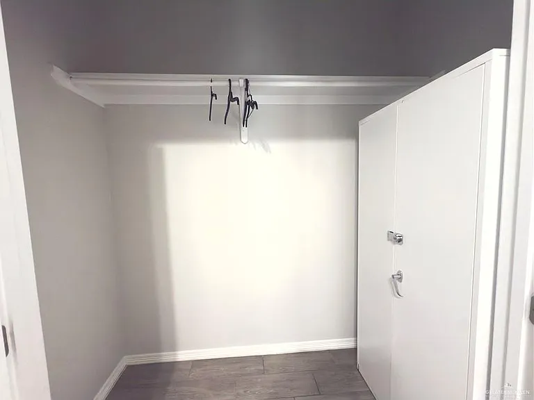 1303 W Heritage Dr #2 — Photo 4