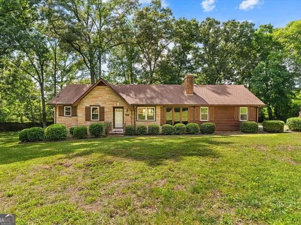 205 Mountain View Dr, Dalton, GA 30721