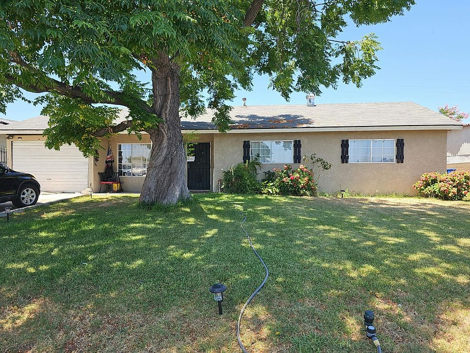 1st image of 1541 E Highland Ct