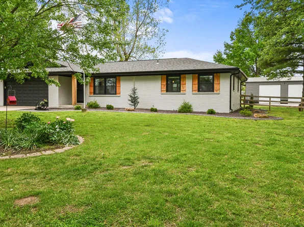 6074 W Farm Road 94, Springfield, MO 65803