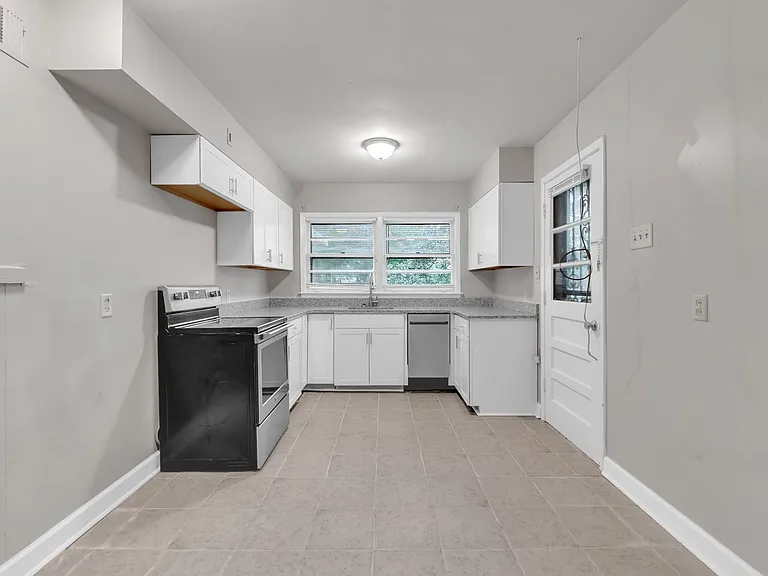 401 Conwell Rd — Photo 7