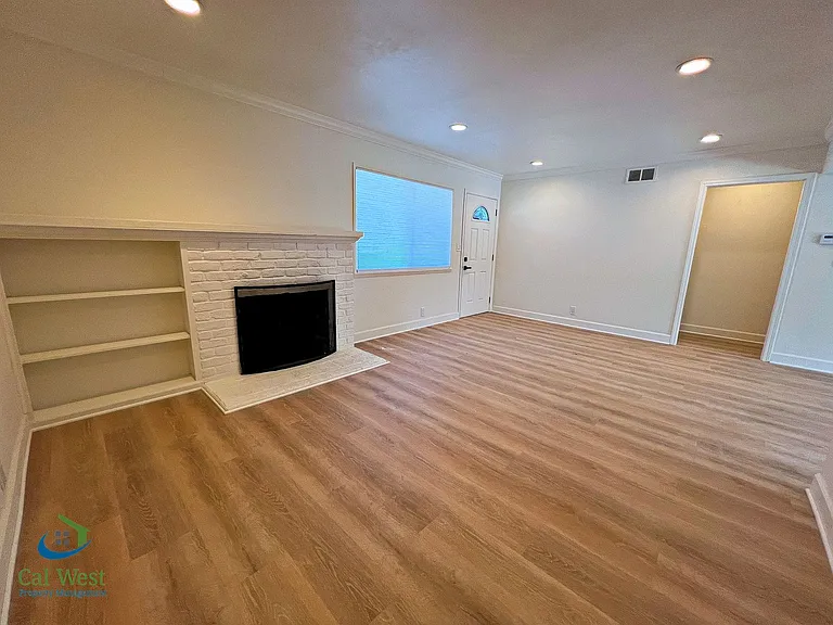 3048 San Luis Rey Ave — Photo 4