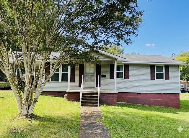 1st image of 1011 Massengill St