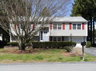 17 Kimball Rd, Lexington, MA 02421
