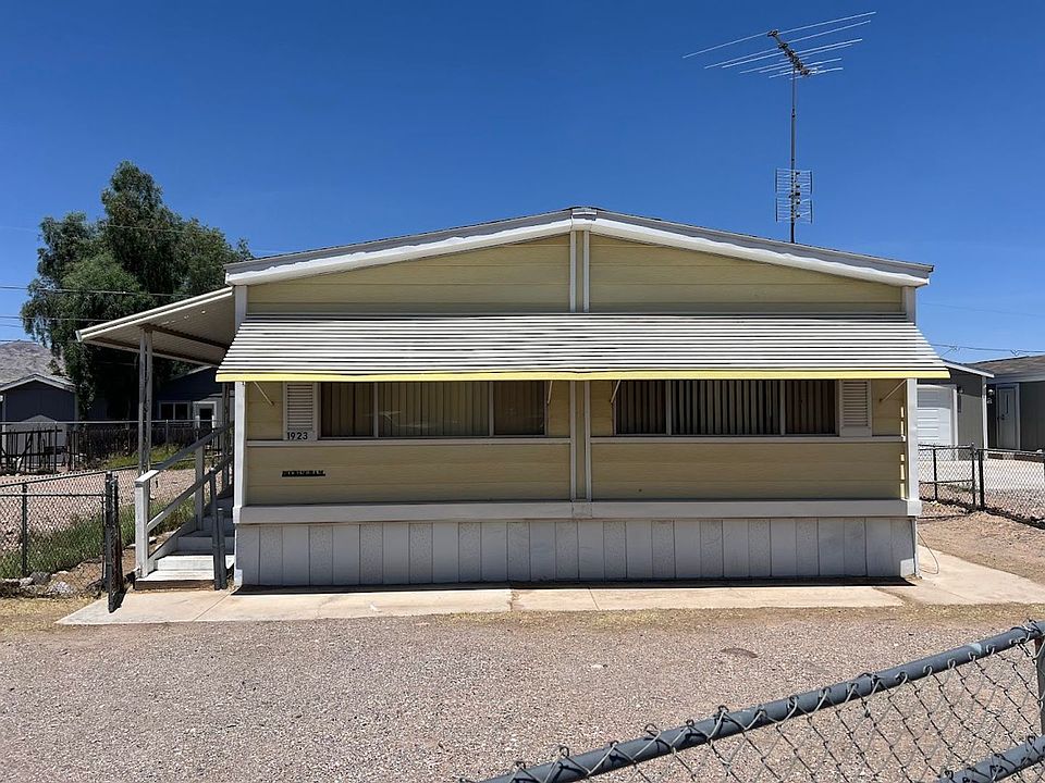 1st image of 1923 Coral Isle Dr