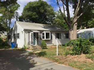 27 Selwyn Rd, Randolph, MA 02368