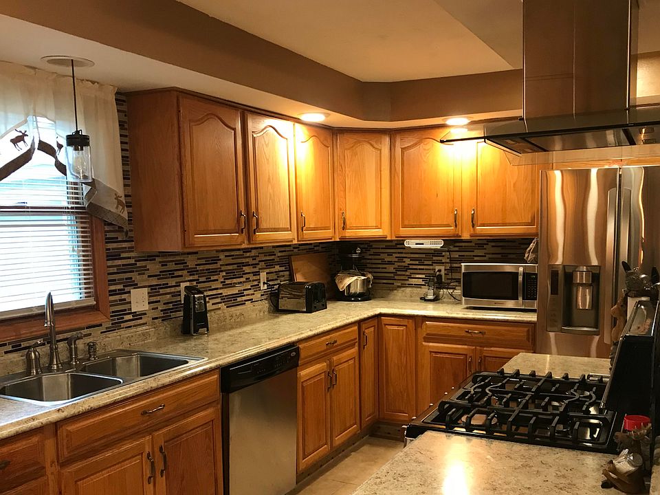 2nd image of 49466 Martz Rd