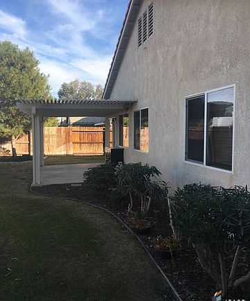 5th image of 382 Willow Bend Dr