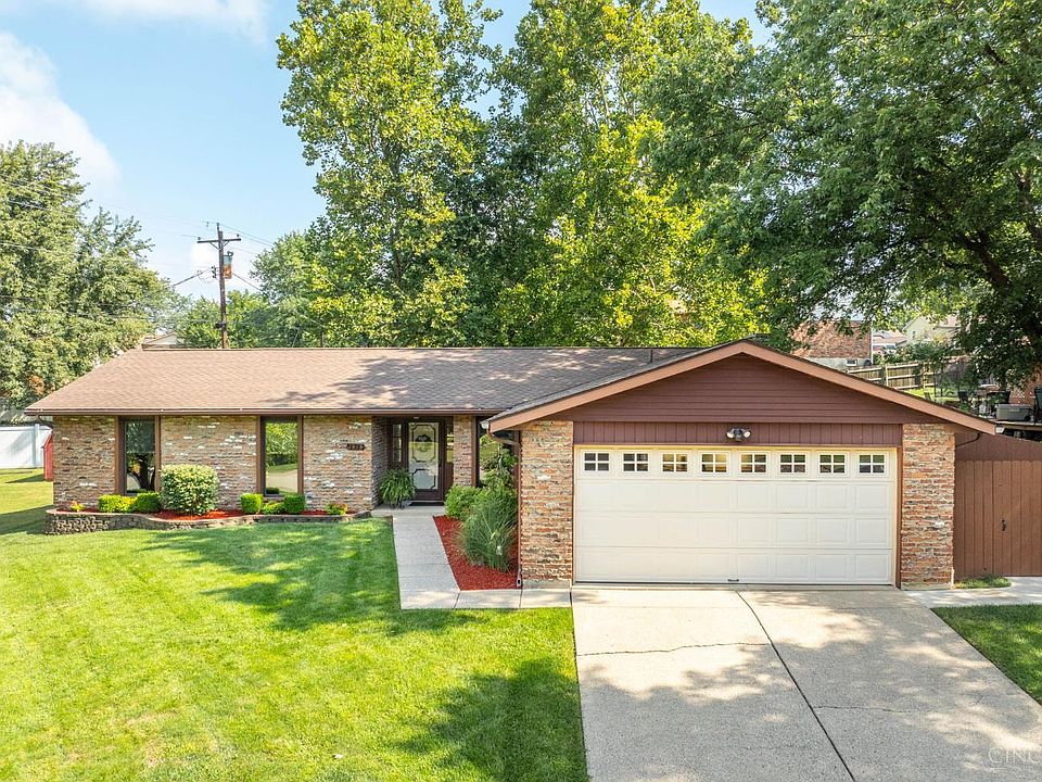 1st image of 2452 E Highwood Dr